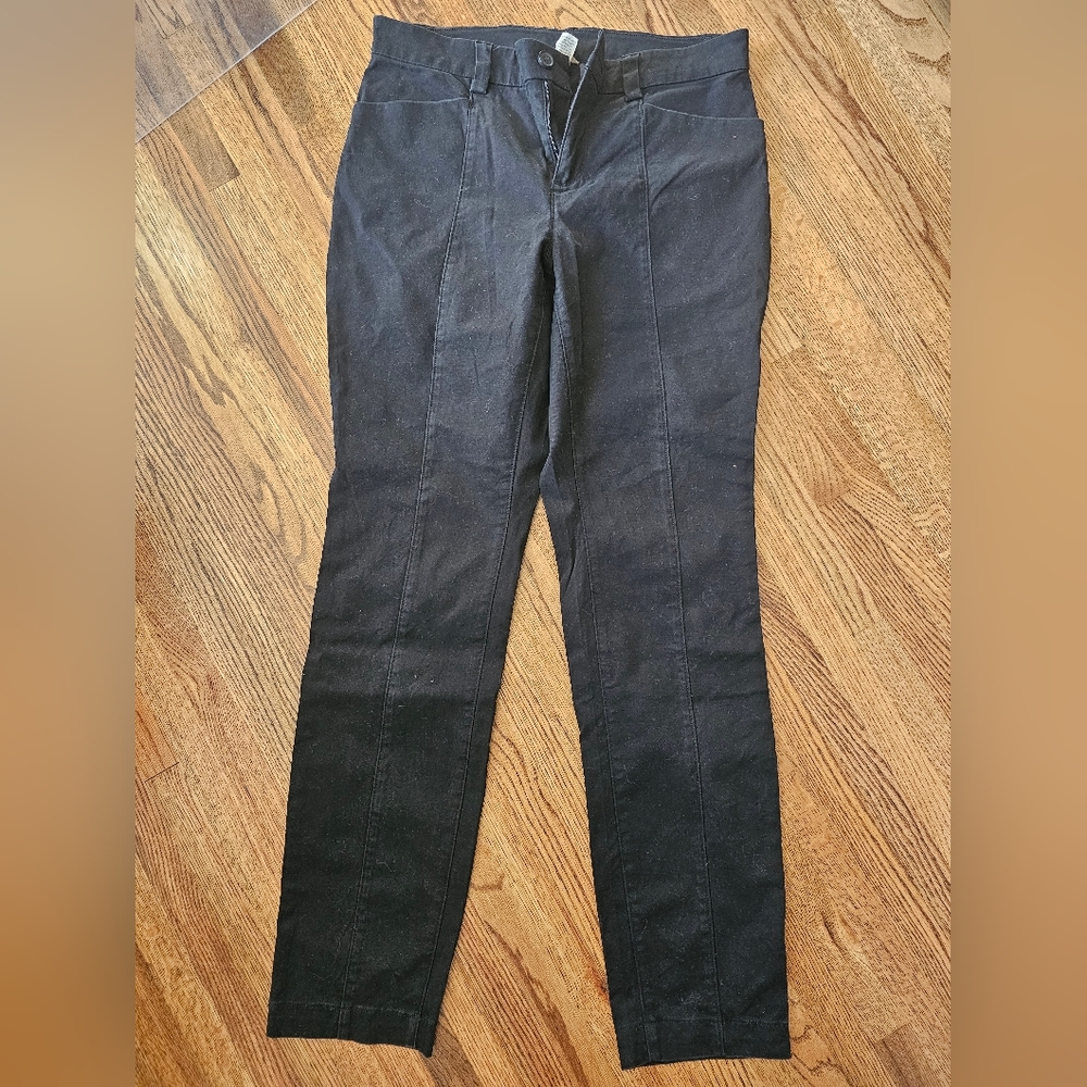Duluth Trading co wmns sz 8 pants